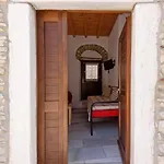 بيت للعطل Petrino House Apérathos