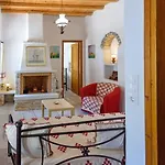 بيت للعطل Petrino House Apérathos