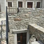 Petrino House Apérathos