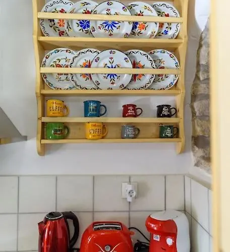 Petrino House * Aperathos